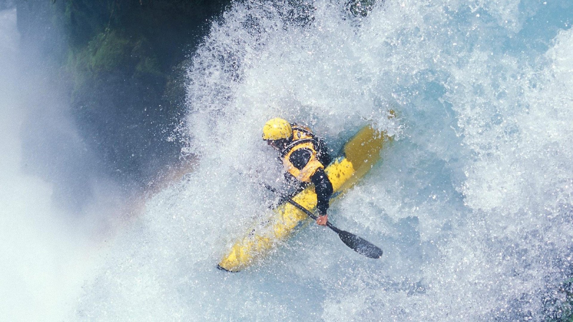 拜仁慕尼黑持续领跑德甲，争冠在望
